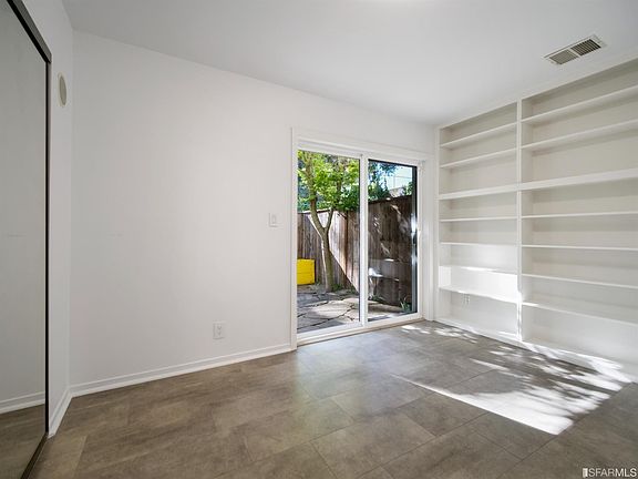 5th image of 65 Rebecca Ln