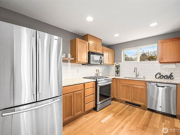 4th image of 10130 NW Holman Road #A