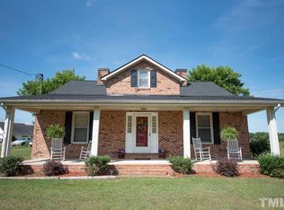 501 S Main St, Broadway, NC 27505