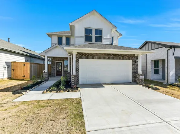 4229 Red Cedar Ring Ln, Pinehurst, TX 77362