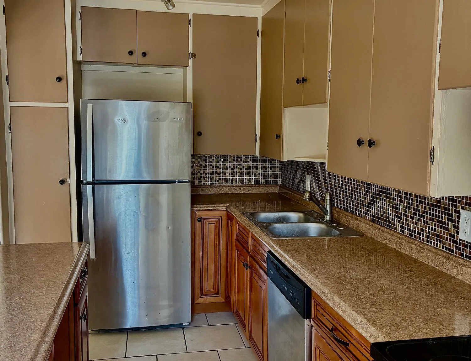 2 bed, 1.0 bath, 1100 sqft, $1,150 — Photo 4
