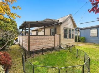 1795 S 28th Ct, Coos Bay, OR 97420