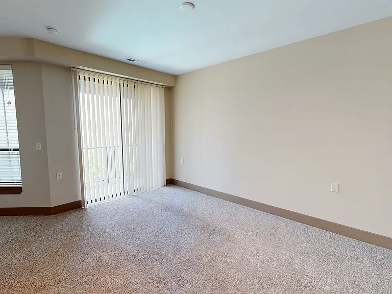 Latitude at Deerfield Crossing — Photo 40