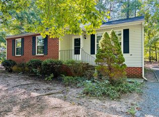 29 Englewood Dr, Palmyra, VA 22963