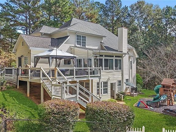 4th image of 4835 Liberty Rd