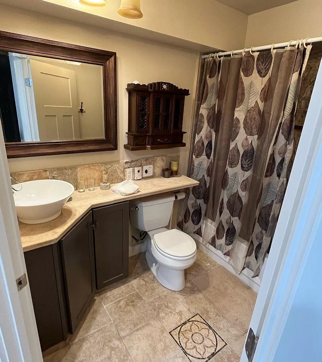 1 bed, 1200 sqft, $2,300 — Photo 1