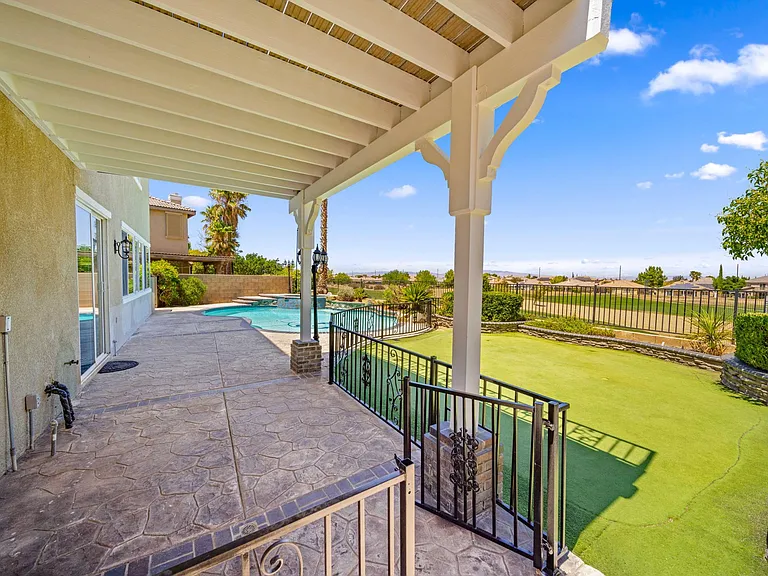 3121 Club Rancho Dr — Photo 49