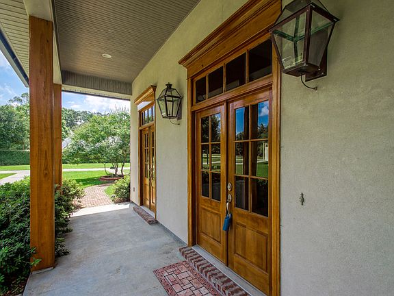 4th image of 18616 Arbor Oak Ave