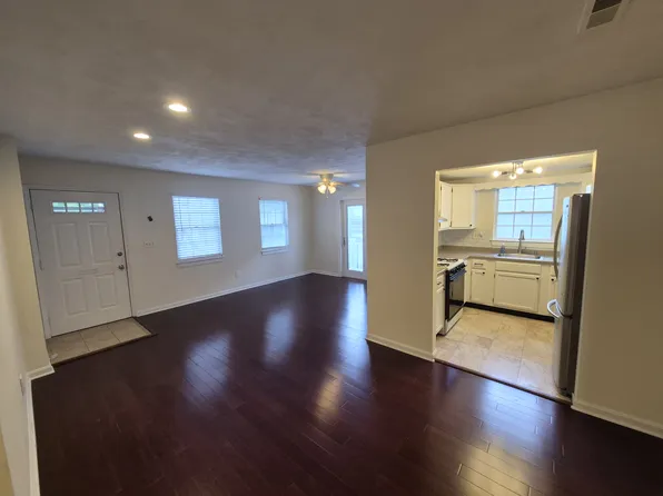 48 Ash Ave #A, Somerville, MA 02145