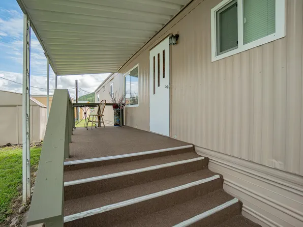 2097 Rogue River Hwy Unit 8, Gold Hill, OR 97525