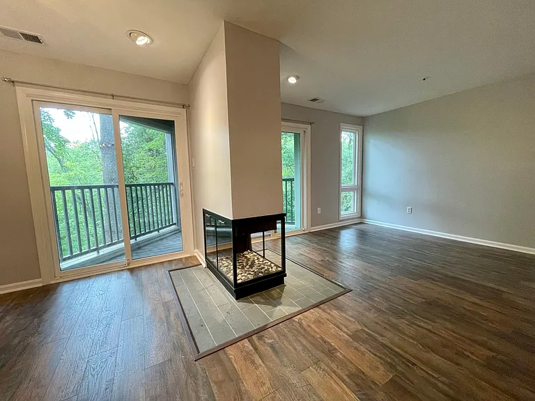 5006 Dorsey Hall Dr #B3 — Photo 16