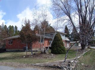 506 Lakeview Ave, Cascade, ID 83611