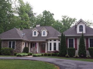 125 Ladyslipper Ln, Hendersonville, NC 28791