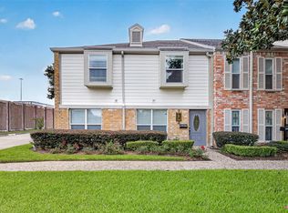 10383 Briar Forest Dr, Houston, TX 77042