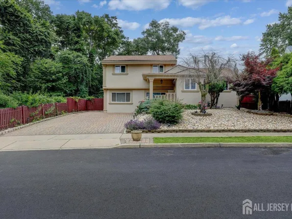 12 Euclid Rd, South Amboy, NJ 08879