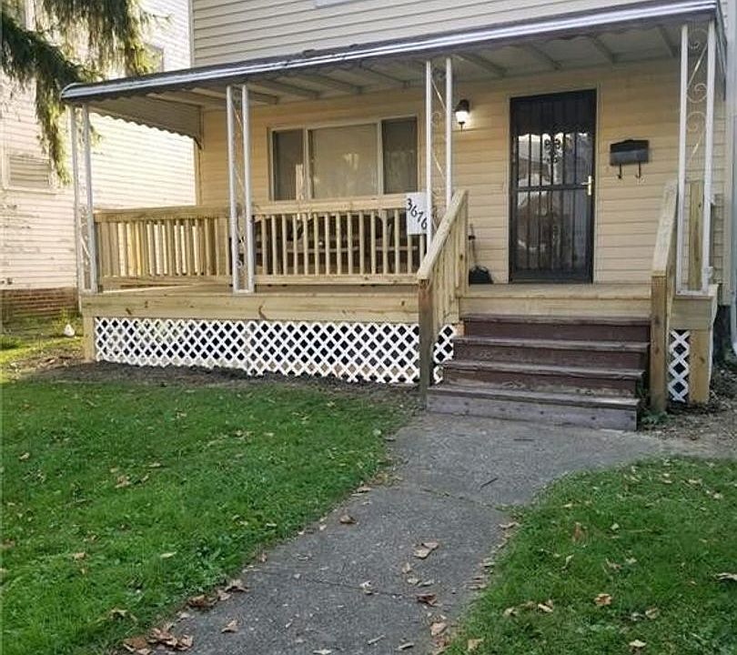 1st image of 3676 E 146th St