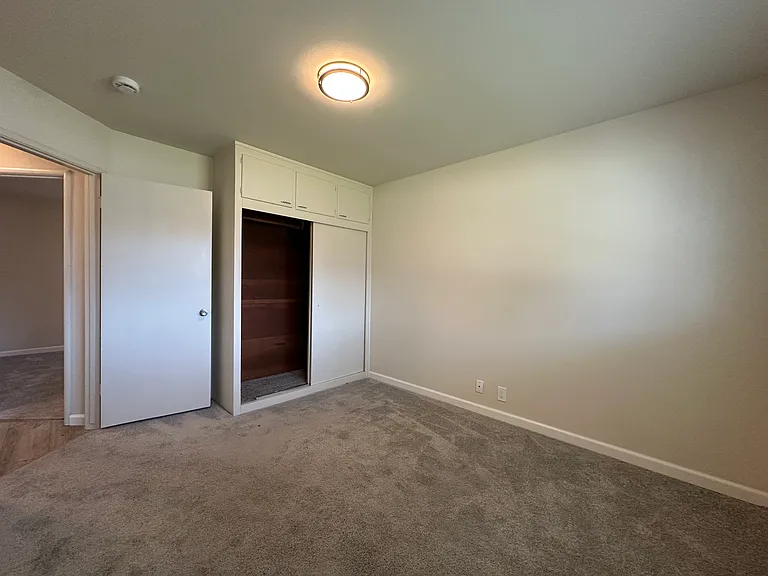 19635 Forest Ave — Photo 11