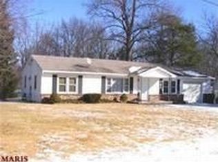 1912 Maple Tree St, Saint Peters, MO 63376