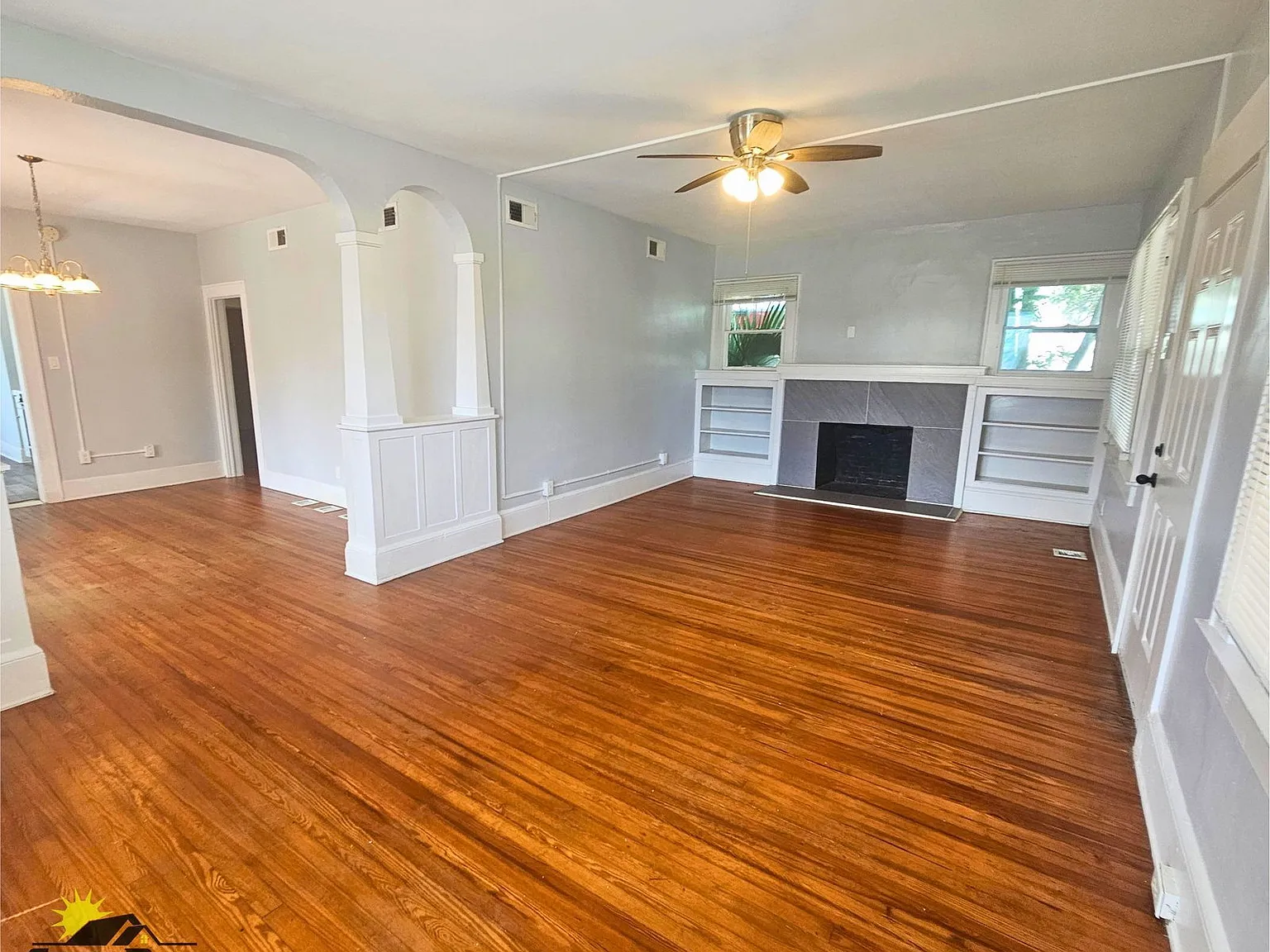 2 bed, 1.0 bath, $1,395 — Photo 2