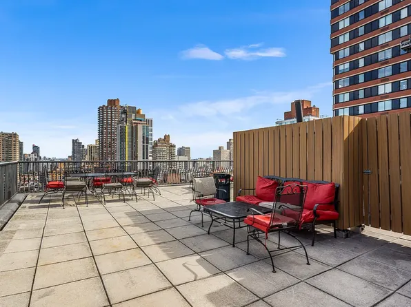 343 East 74th Street image 10 of 10