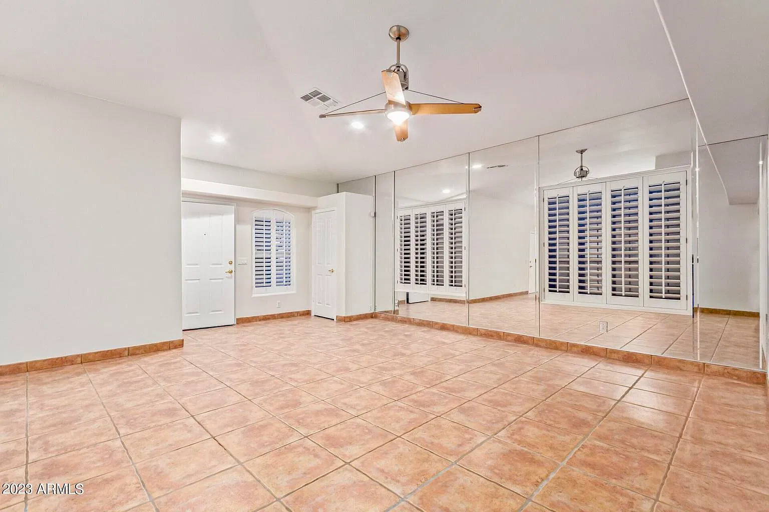 2 bed, 1240 sqft, $1,925 — Photo 4