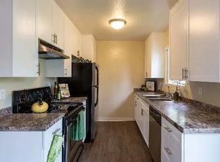 9715 Carlton Hills Blvd #5, Santee, CA 92071