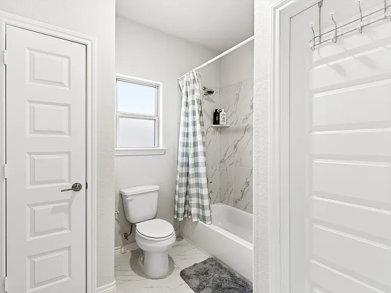 320 Moonvine Dr — Photo 16