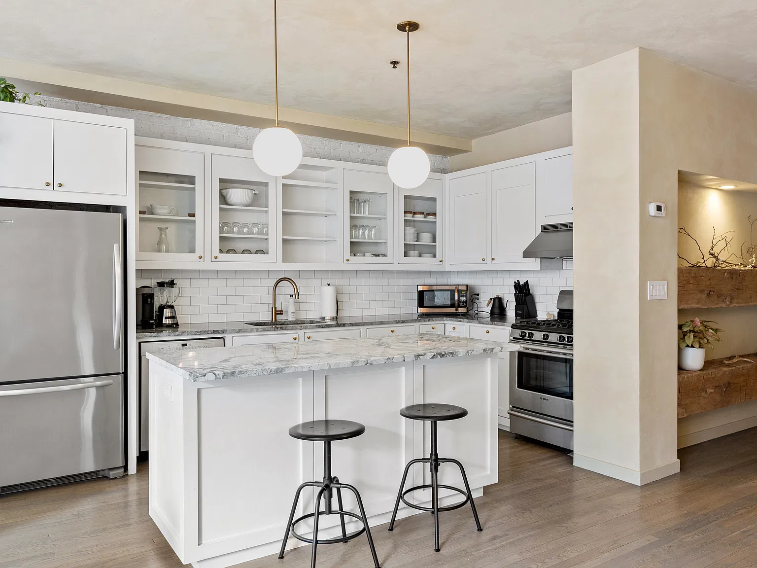 11 Harrison Street — Photo 3