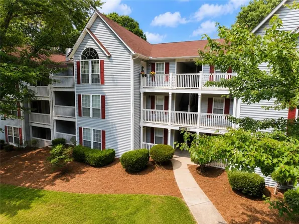 233 Cobblestone Trl, Avondale Estates, GA 30002