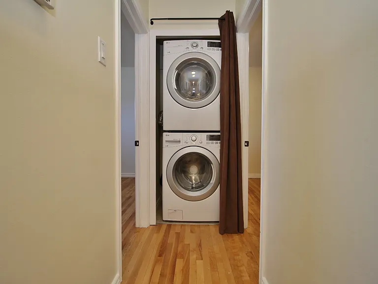 1126 Gateway Rd #1 — Photo 18
