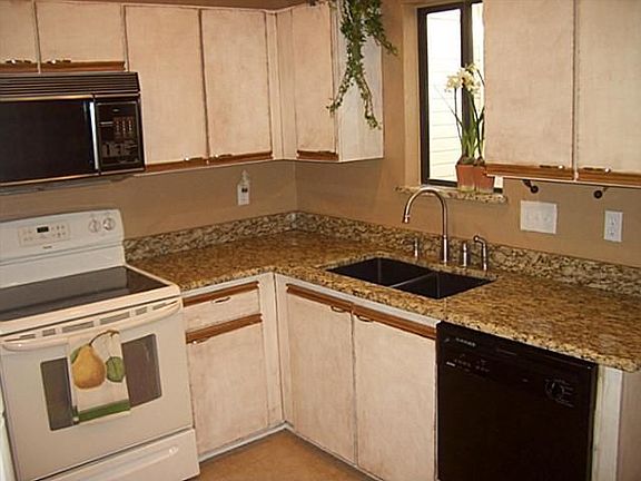 3rd image of 3500 E Park Blvd APT 2204