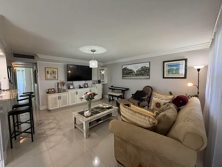 292 Brittany Ave #292 — Photo 8
