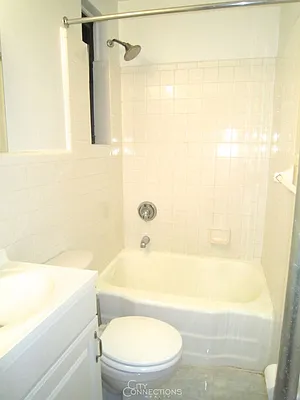 Rented by City Connections Realty | media 33