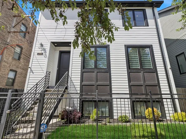 218 E 46th St, Chicago, IL 60653