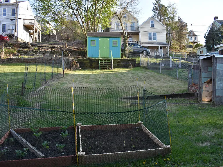2326 Primrose St — Photo 23