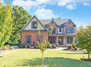 1862 Patrick Rd, Dacula, GA 30019
