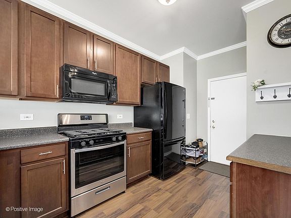 3rd image of 218 Nicole Dr Unit C