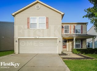 2158 Bridlewood Dr, Franklin, IN 46131