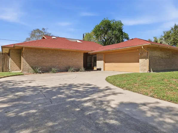 118 Santa Fe, Victoria, TX 77904