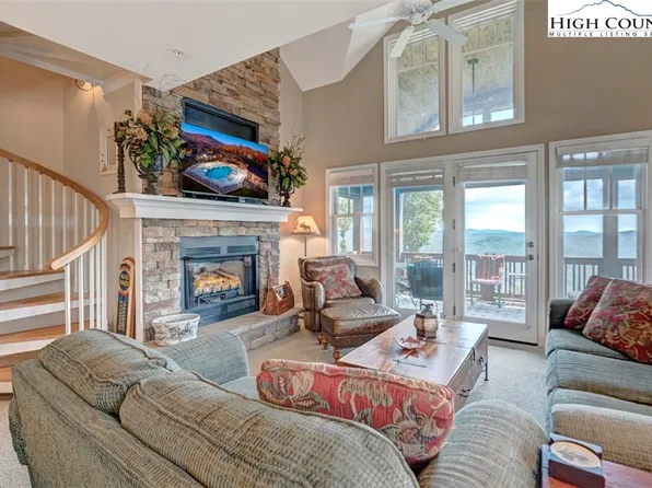 277 Indian Paintbrush Drive #R132, Banner Elk, NC 28604