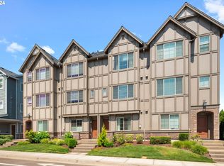 17015 SW Jean Louise Rd, Sherwood, OR 97140