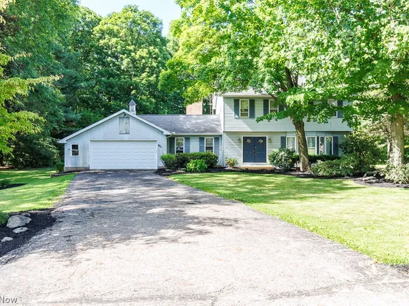 840 Carriage Hill Dr, Salem, OH 44460