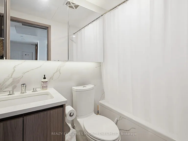 1 Concord Cityplace Way #5515 — Photo 15