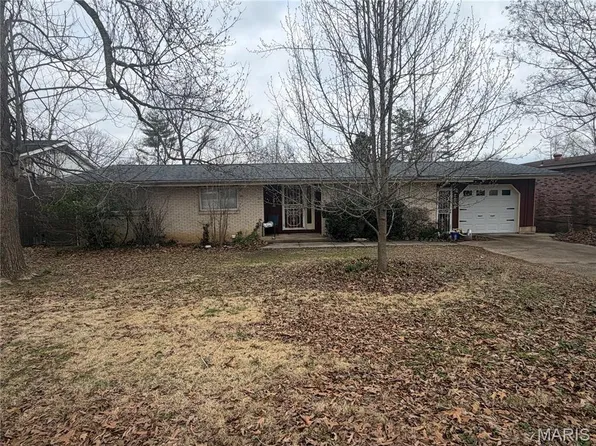 2838 Lakeside Dr, Poplar Bluff, MO 63901
