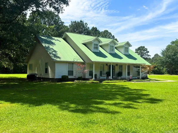 152 Dynamic St, Camden, AR 71701
