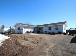 13395 360th St, Lindstrom, MN 55045