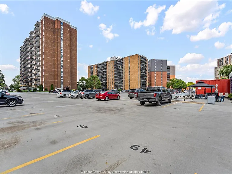 8591 Riverside Dr E #1101 — Photo 28
