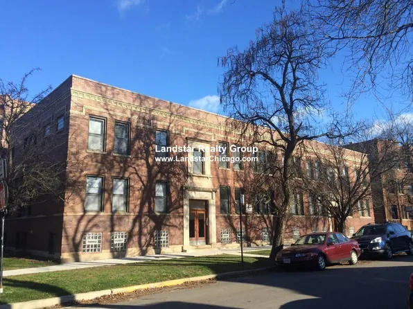 1314 W Waveland Ave #2, Chicago, IL 60613