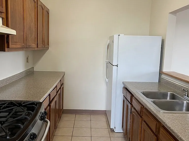298 Mill St #3 — Photo 4