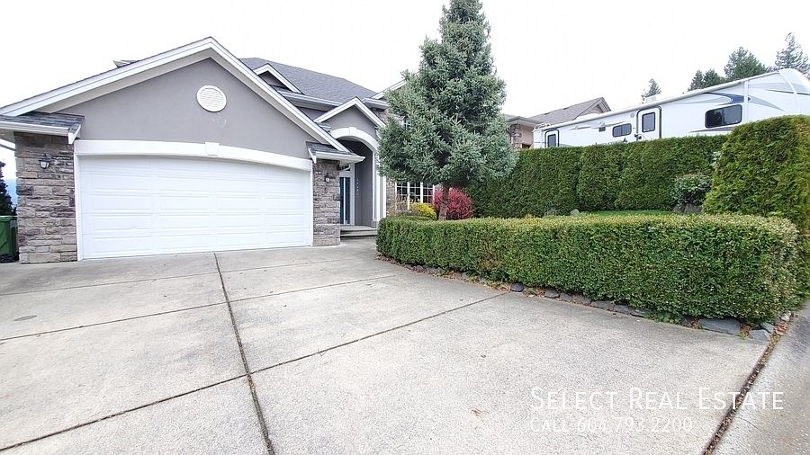 1st image of 46483 Valleyview Rd